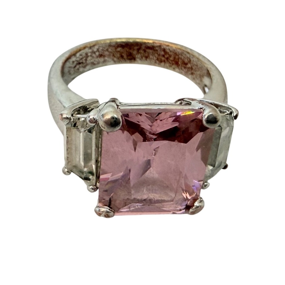 Unbranded Three Stone Ring Womens Size 6 Pink Silver Tone Fair Radiant Baguette